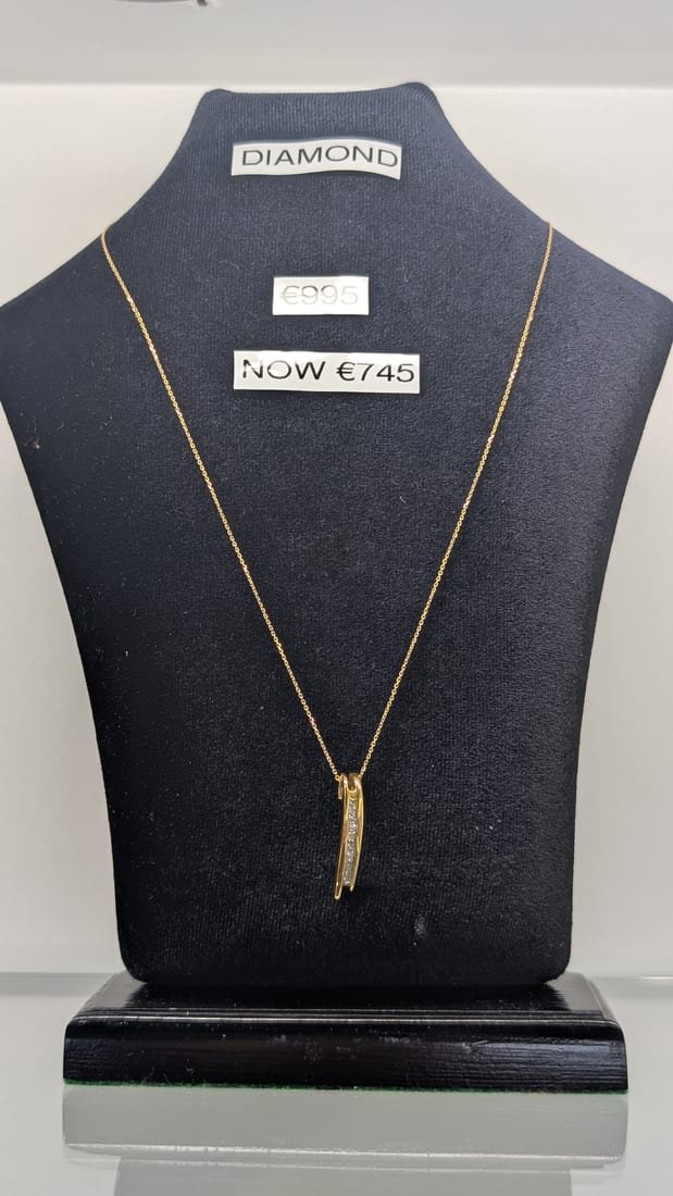 Diamond Pendant Necklace, 9ct Gold, Diamond