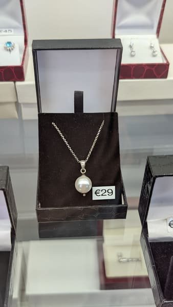 Pearl Pendant, Silver